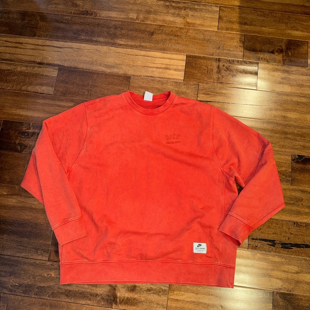 Nike Crewneck Sweatshirt - Picture 2 of 5